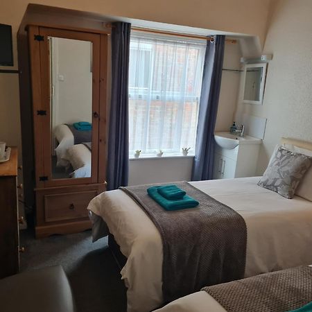 Hotel The Chimes à Bridlington Extérieur photo
